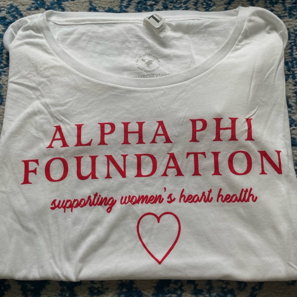 Alpha phi foundation short sleeve tee